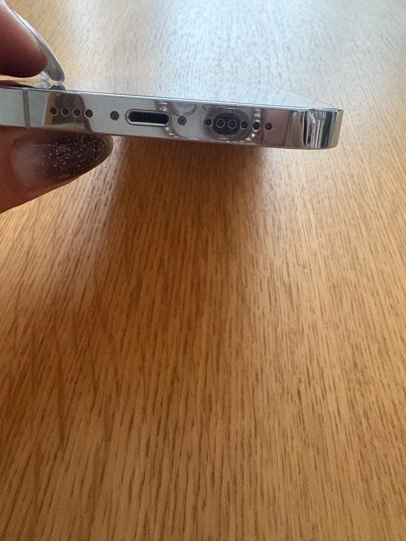 Apple iPhone 14 Pro Max ブラック 本体 背面割れあり