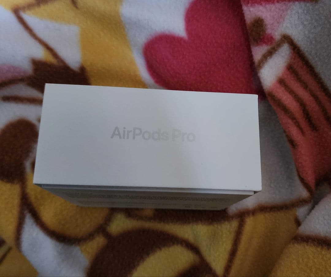 AirPods Pro 第3世代【正規品・付属品完備】iPhoneイヤホン