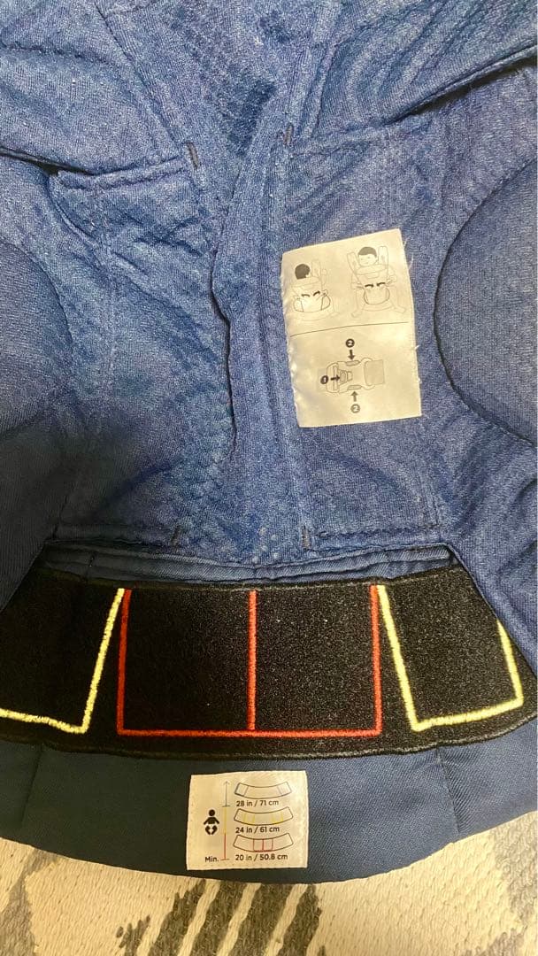 雨カバー&よだれカバー付き！ergobaby OMNI Breeze ネイビー