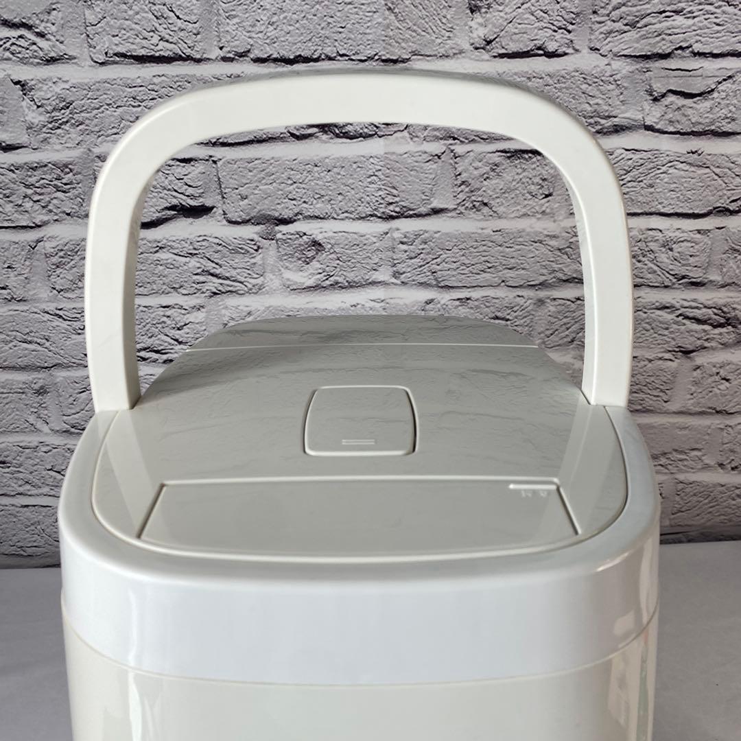 コロナ　ナノリフレ　CNR-400B 美顔器　置き型加湿器消臭　ホワイト