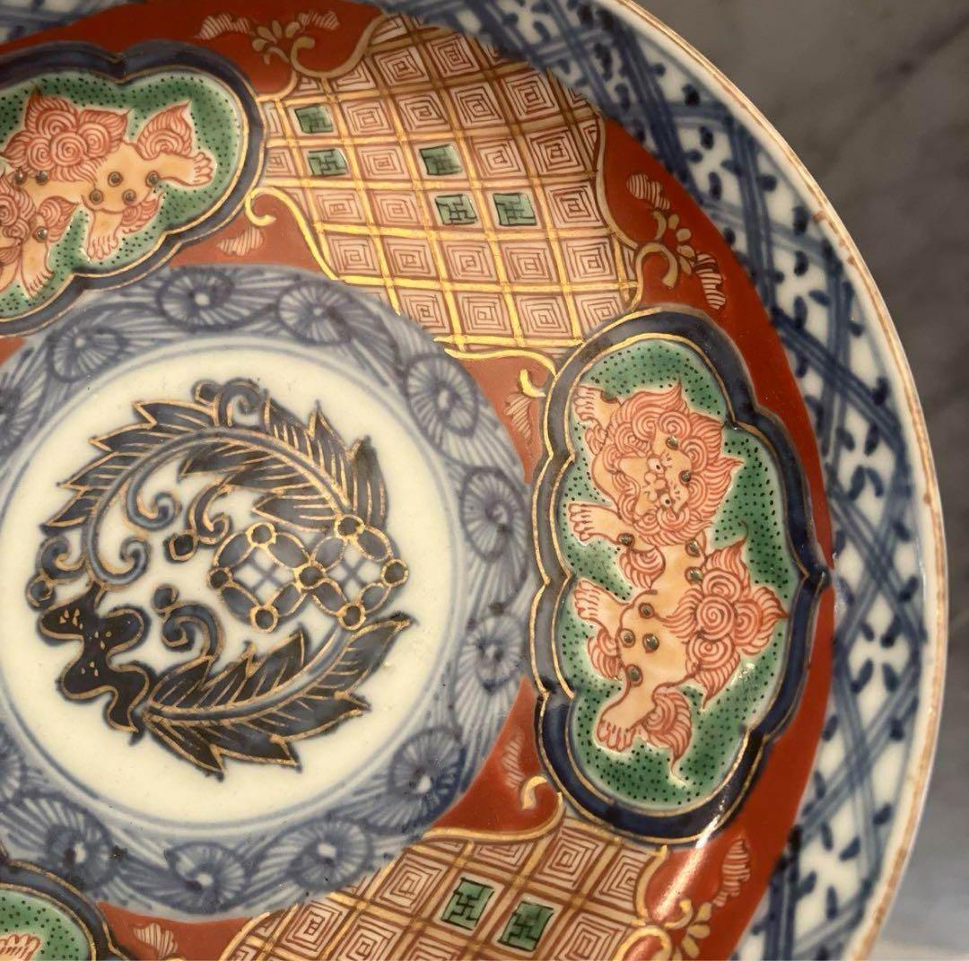 アンティーク九谷焼×伊万里焼狛犬や幾何学模様が精巧に描かれ金彩が美しい豪華絢爛皿