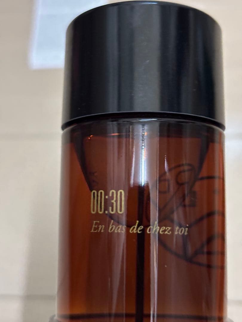 ドルセー ルームスプレー 00：30