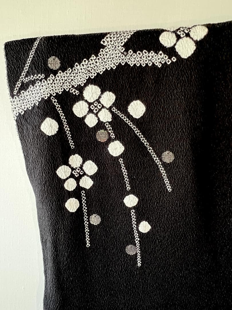 訪問着 絞り 梅枝柄 黒