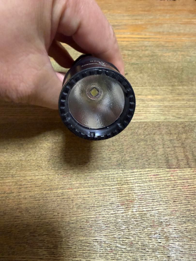シュアファイア　G2ZXコンバットライト　LED 600ルーメン