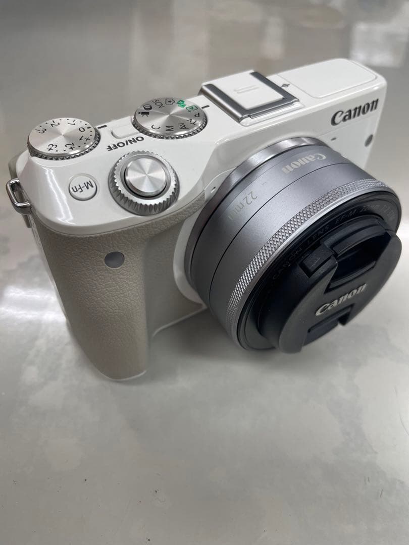 Canon EOS M3 ホワイト ミラーレス一眼
