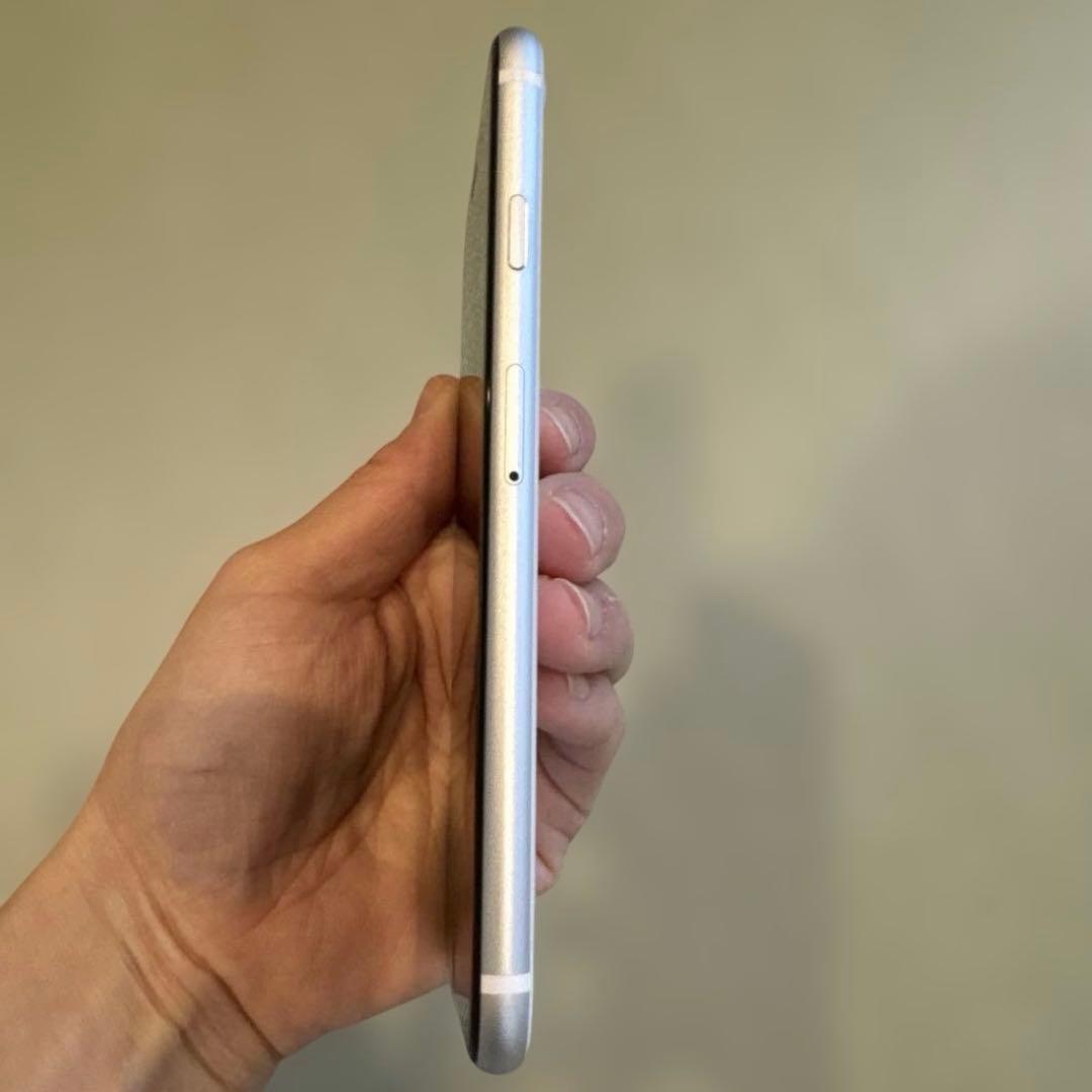 iPhone SE 第2世代 (SE2) ホワイト　128GB