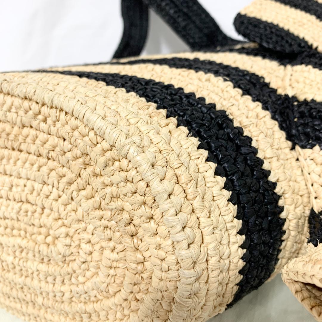 美品　ロエベ　エレファント　カゴバッグ　トート　ラフィア　アナグラム　ストライプ