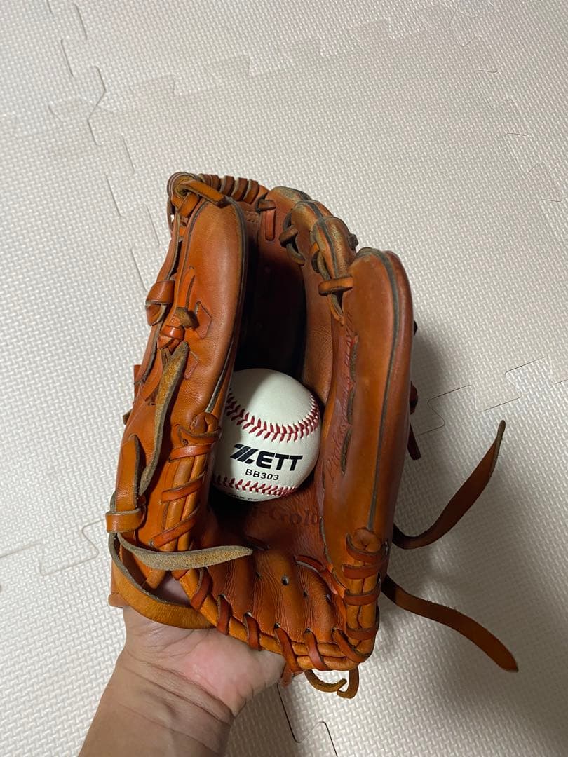 11月30日まで値下げ中　硬式グローブ　ハイゴールド