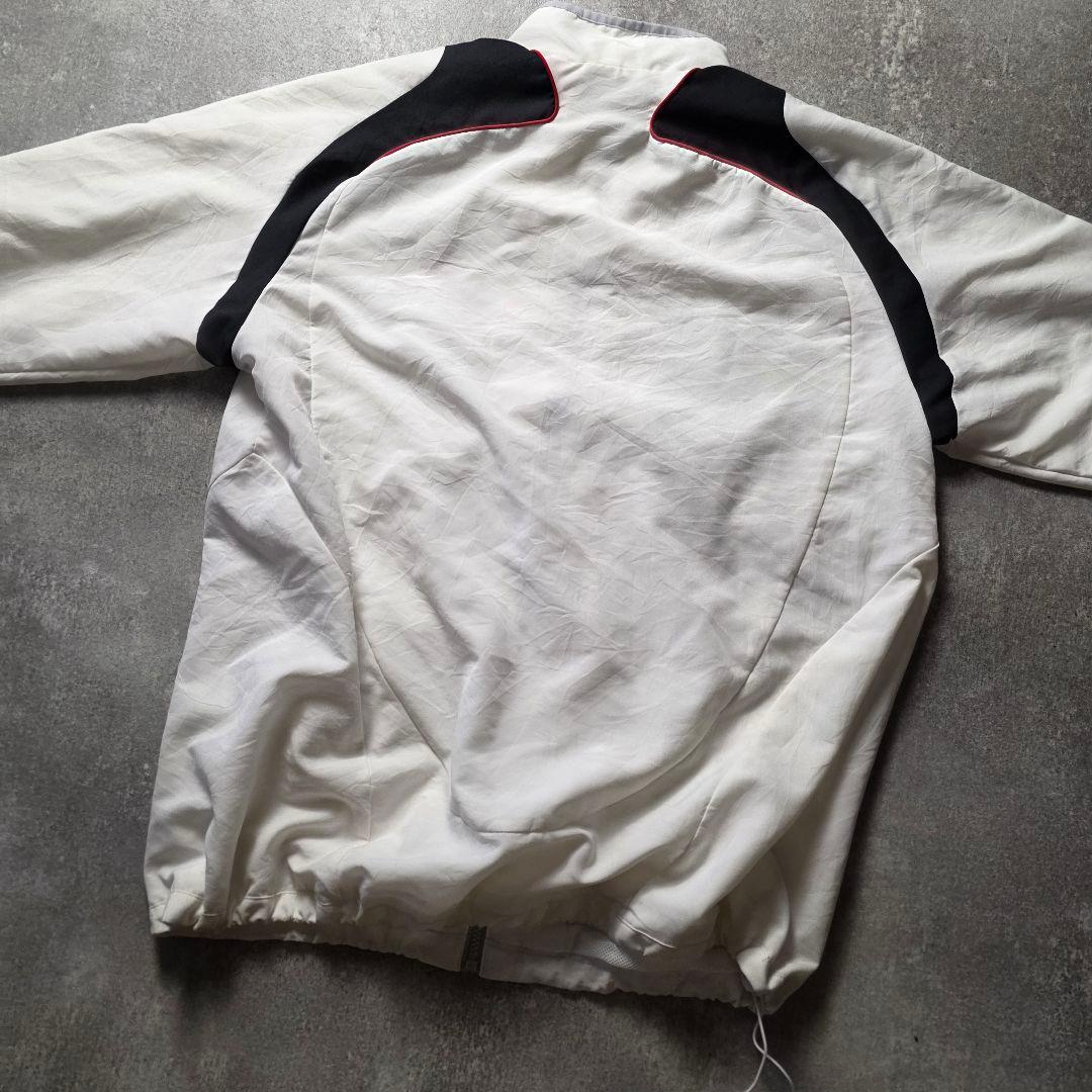 adidasアディダスリヴァプールナイロンジャケットドローコード刺繍ロゴサッカー