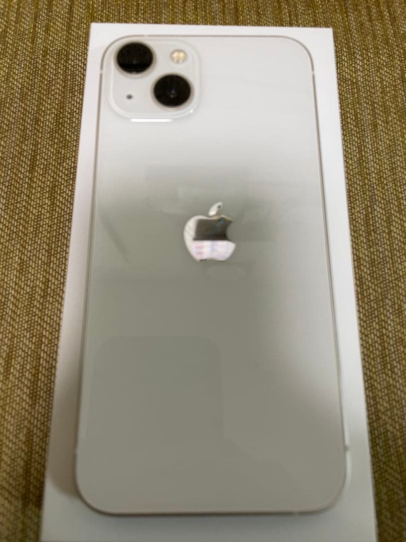 iPhone13 スターライト 128GB ホワイト オマケ付き