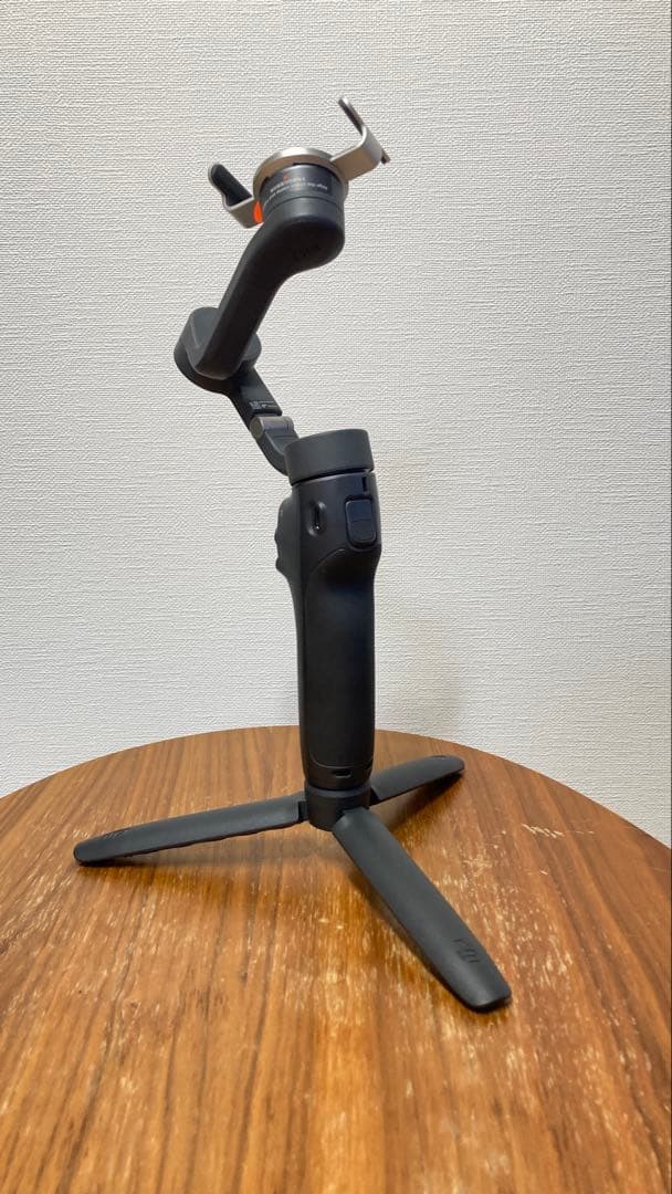 Osmo Mobile 6 スマホ用スタビライザー
