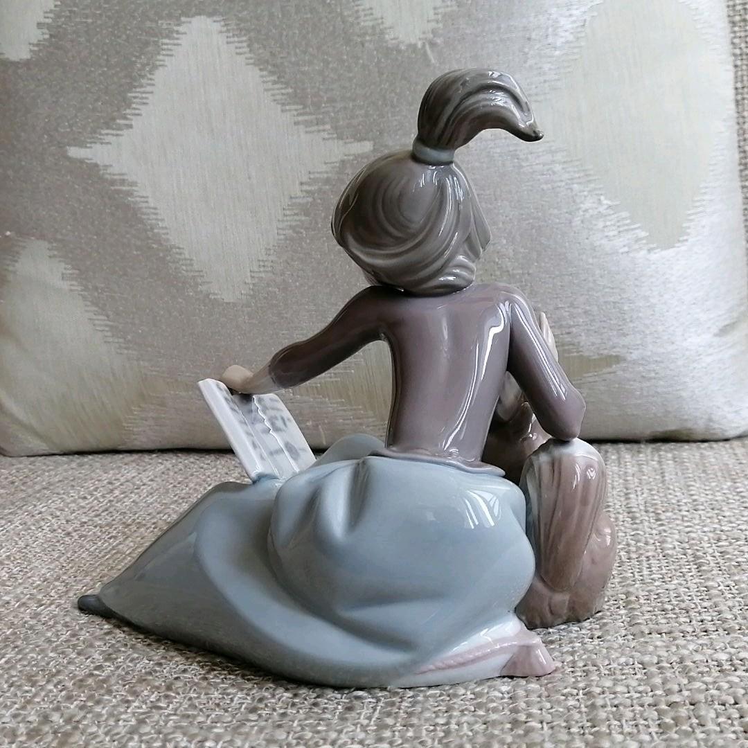 【美品】リヤドロ「読書をする女の子と犬」