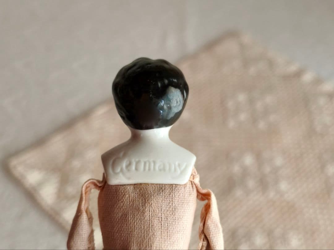 * vintage doll ୨୧ * 小さな チャイナヘッドドールさん