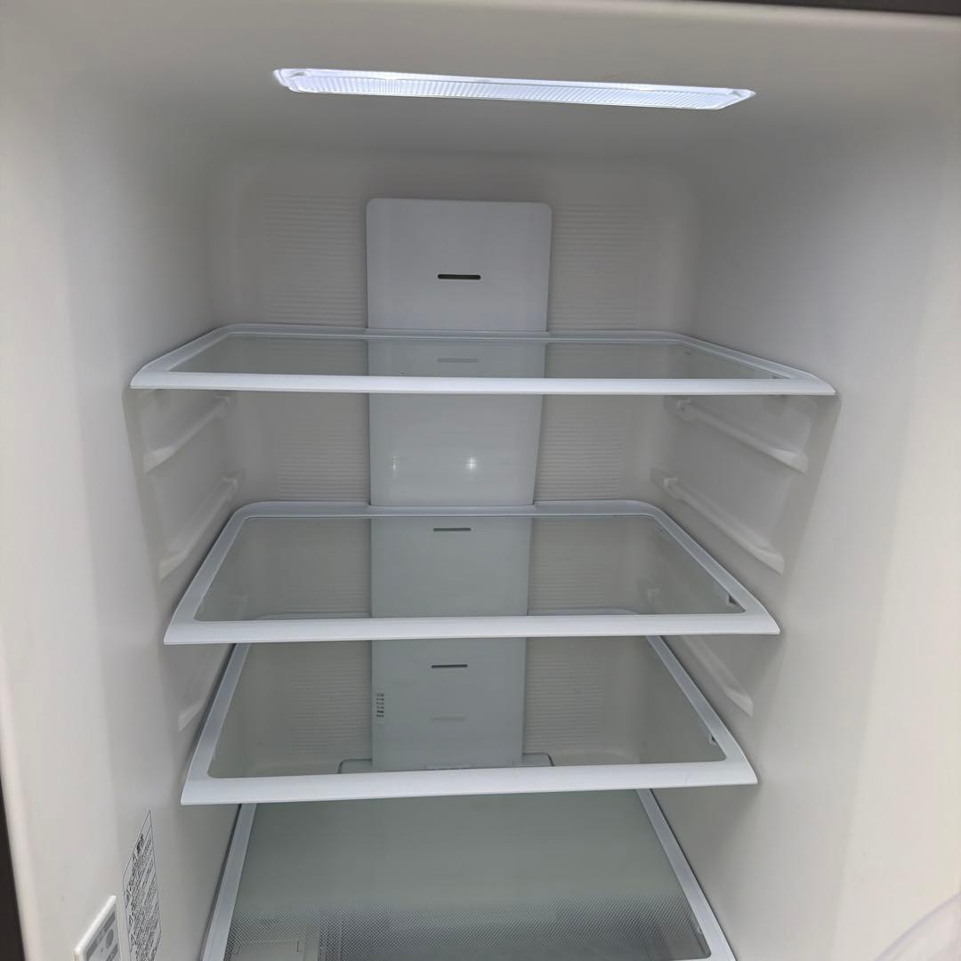 a*n様 引取り限定！HITACHI シルバー 3ドア冷蔵庫2019年