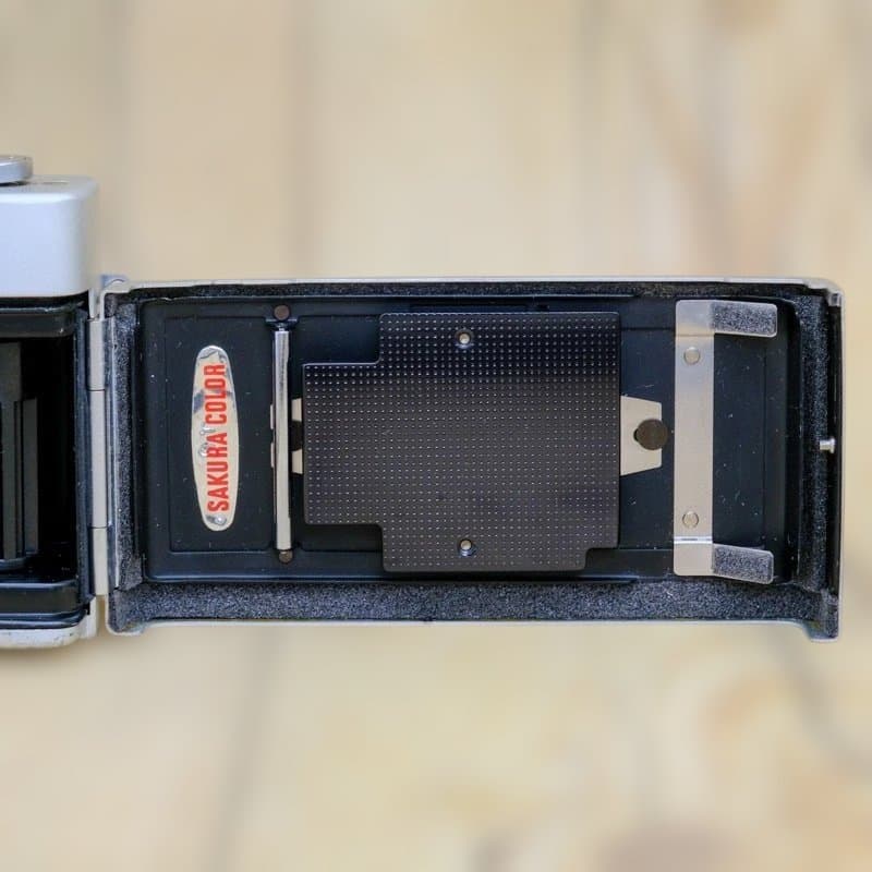 【整備品】珍品　KONICA C35 コニカ シルバーカウンター