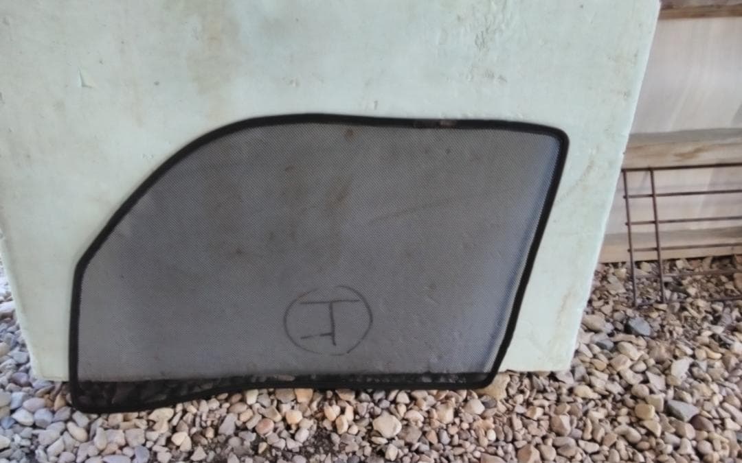 スズキエブリイ用遮光パット、フロントメッシュ