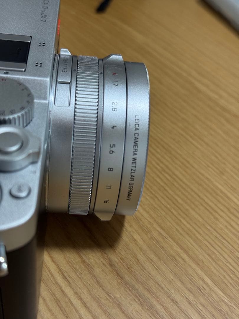 LEICA D-LUX 7 コンパクトデジタルカメラ