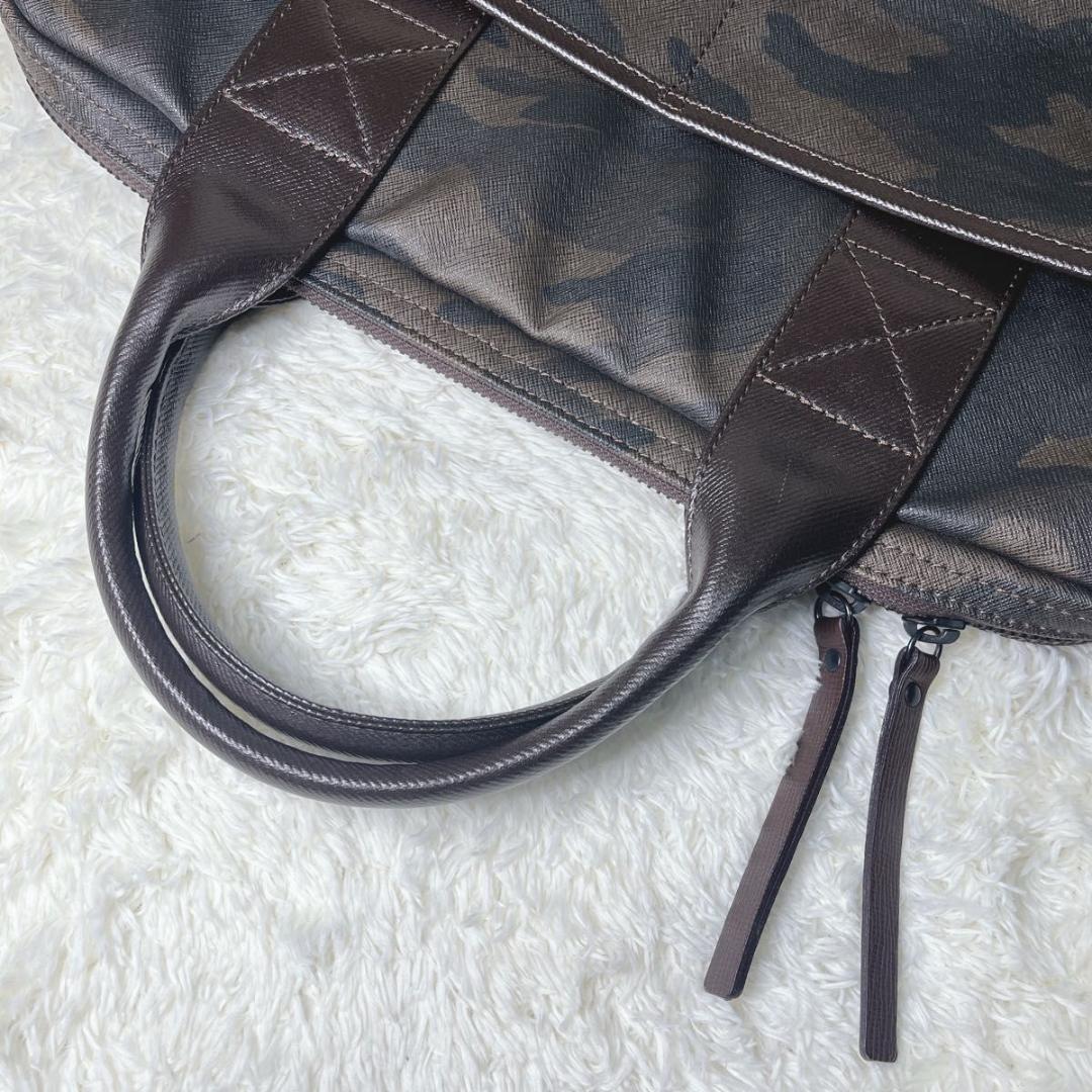 Vivienne ヴィヴィアンウエストウッド　バッグ　カモフラ　ベルトなし