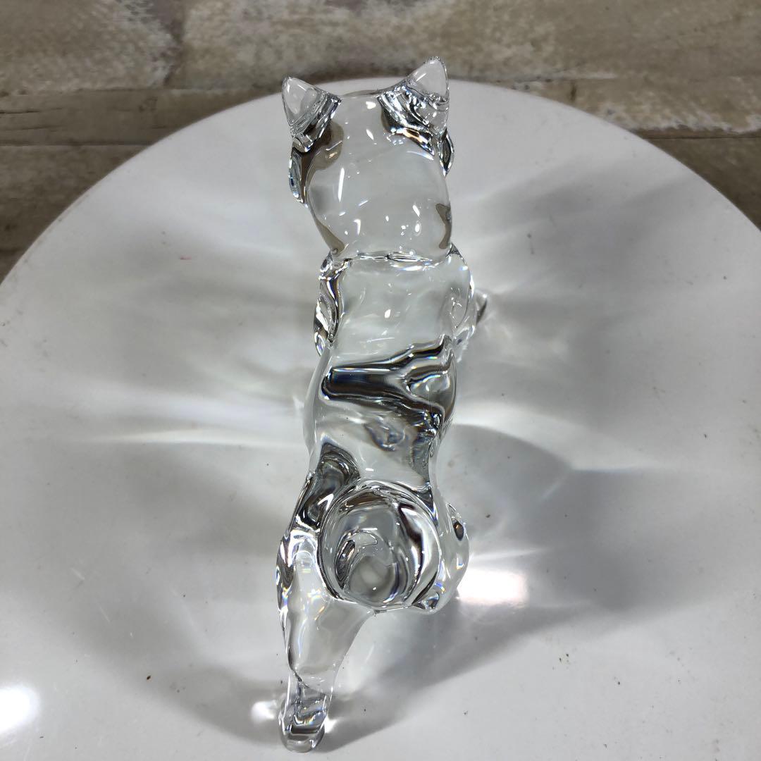 ✨バカラ　クリスタルガラス 犬のオブジェ 秋田犬　刻印あり　未使用