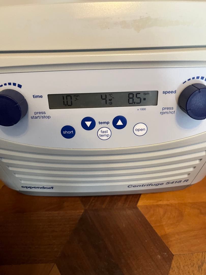 Eppendorf 冷却遠心機 5418R ローターつき