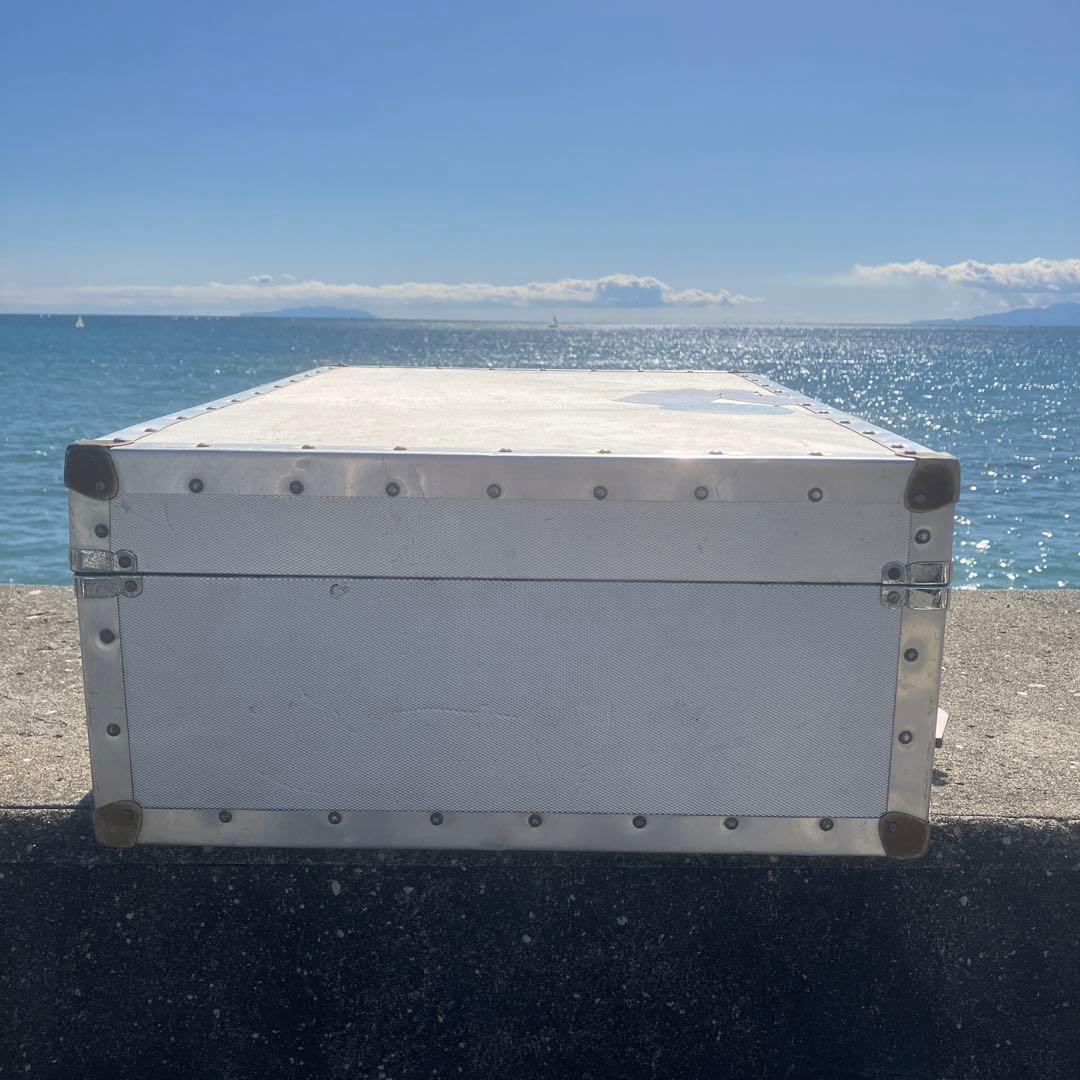 ビンテージ　アルミトランク