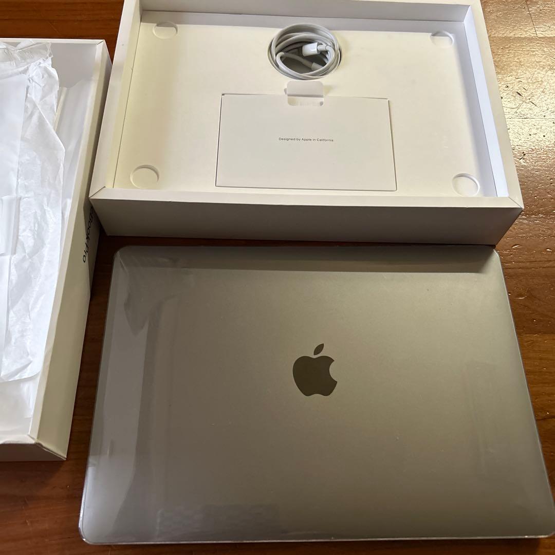 MacBook Pro 13 インチ 2020年モデル Ｍ１　256GB