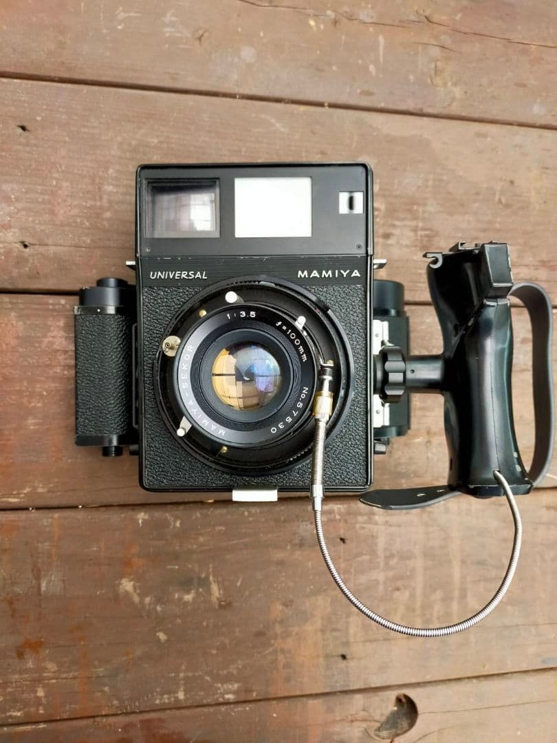 Mamiya Universal press 中判フィルムカメラ