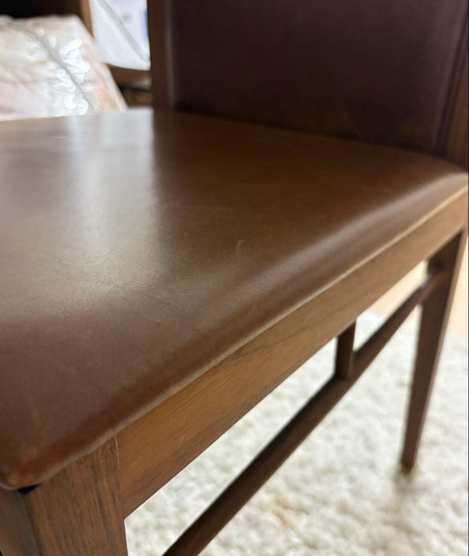 リッツウェル　SCHOLAR 革張り　ダイニングチェア 1脚