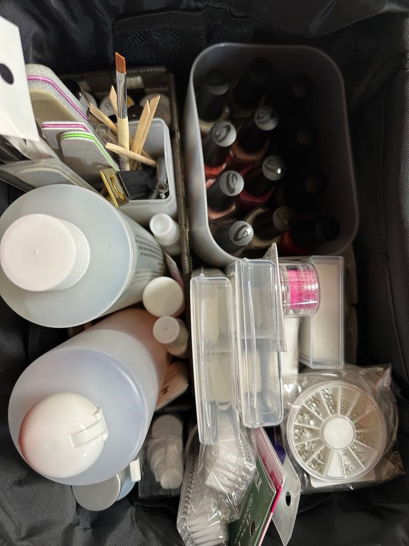 ネイルアート用品セット ブラック収納バッグ付き