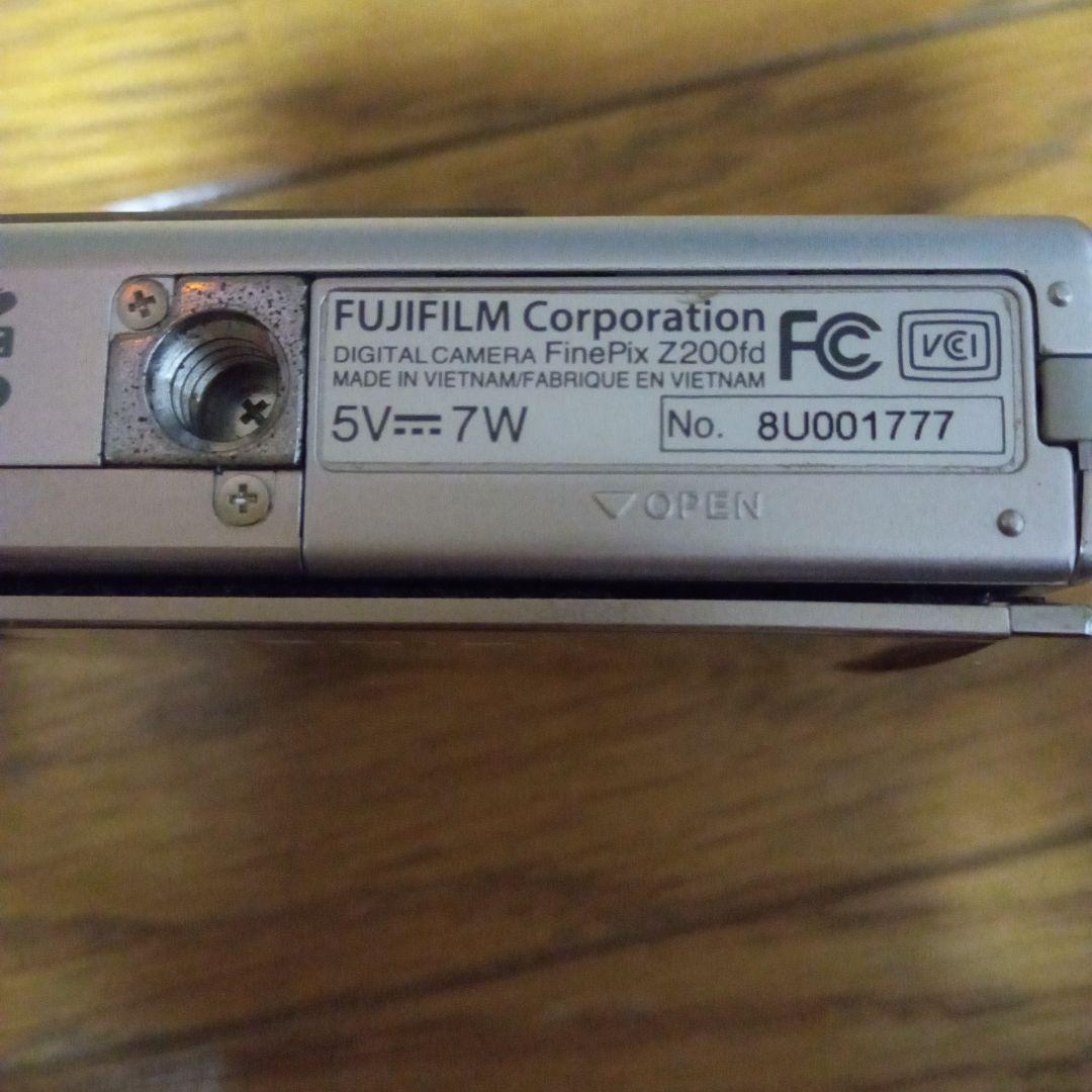 Fujifilm FinePix Z100 & Z デジタルカメラセット