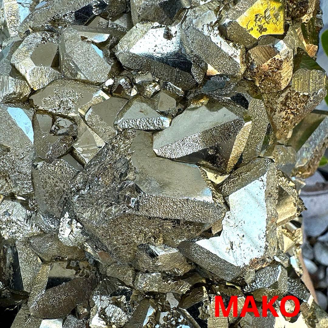 M1780☆パイライト原石クラスター5.6Kg☆天然石　原石☆N50502