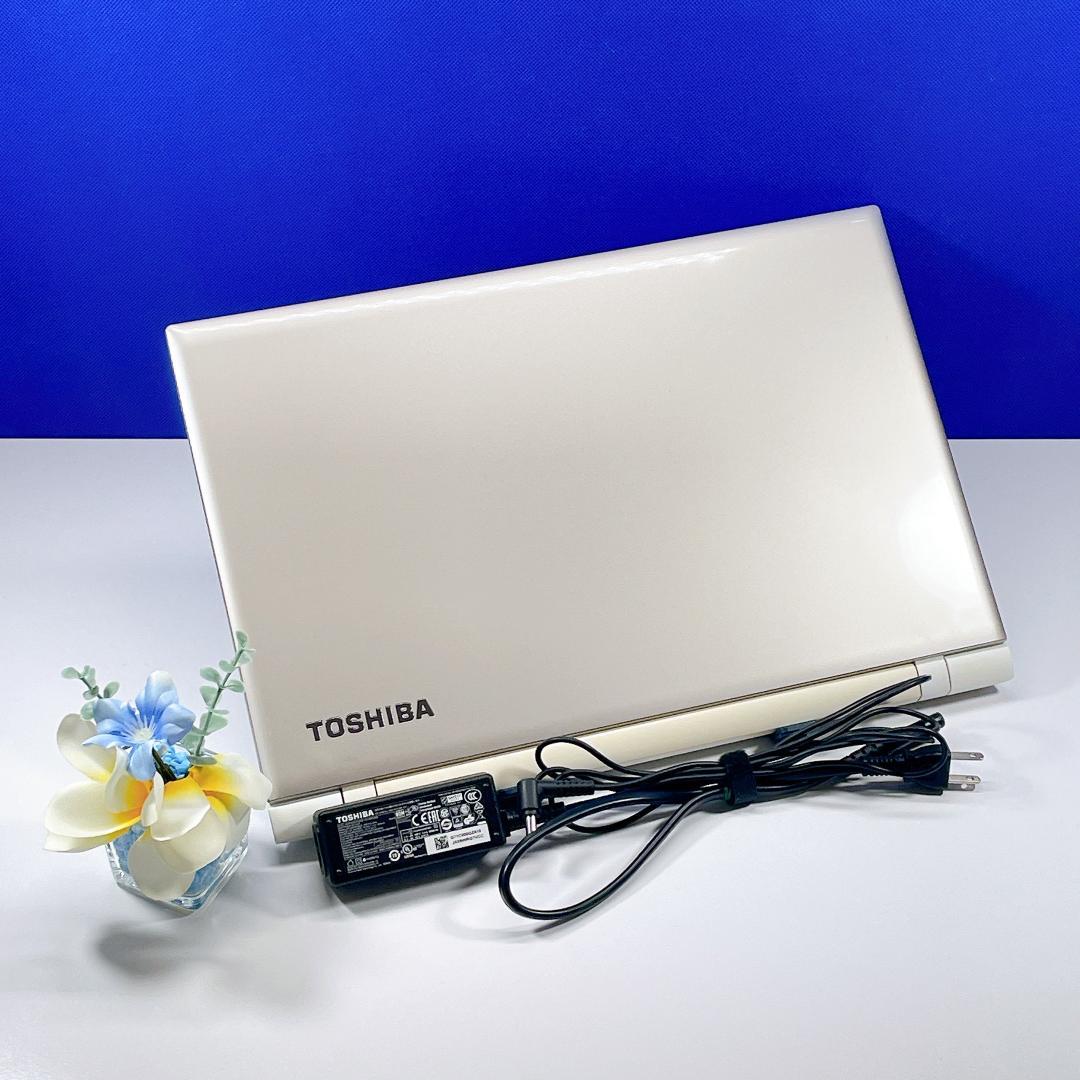 贅沢仕様Corei7✨12GB＋SSD500GBで爆速✨Win11薄型ノートPC