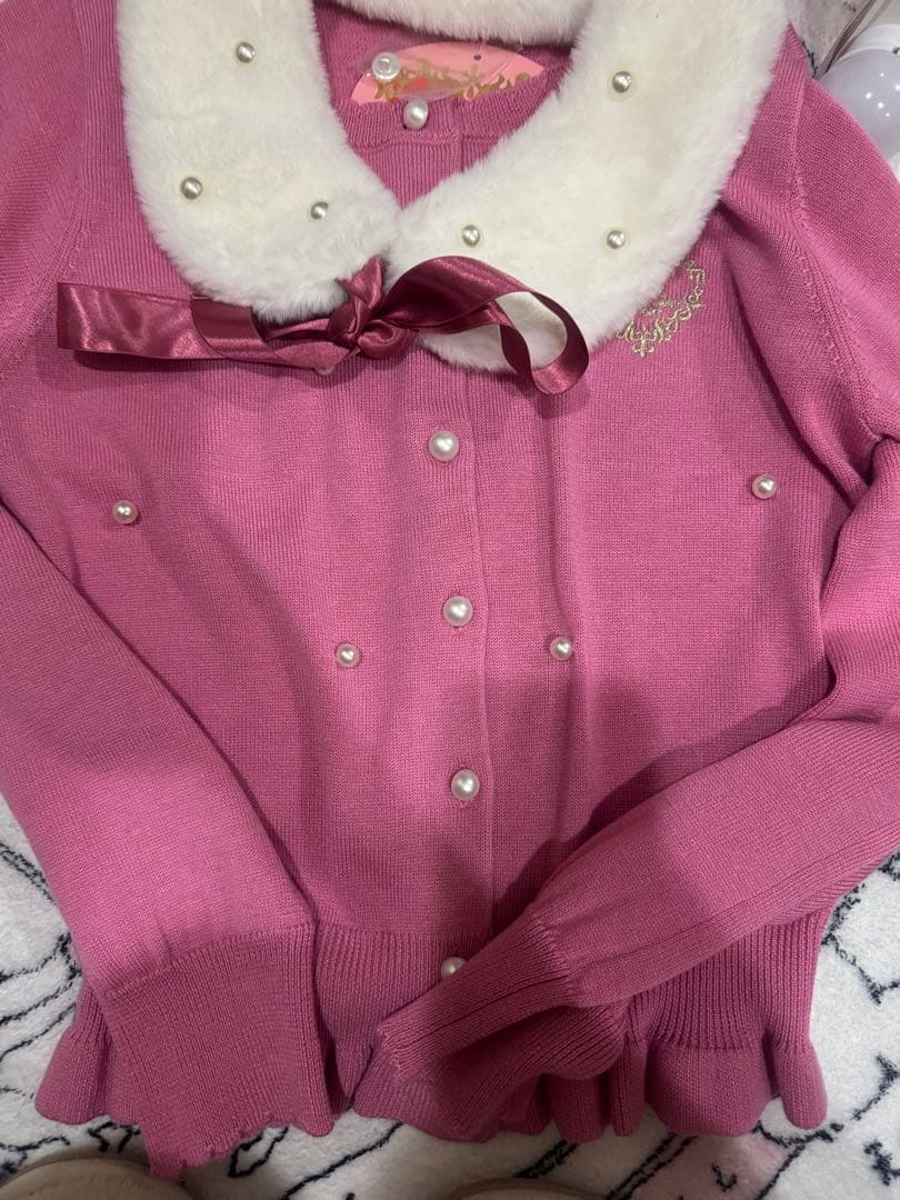 今日限定BABY, THE カーディガンファー衿付きパール ローズピンク