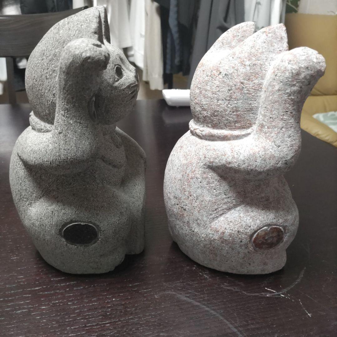 千万両猫 石像