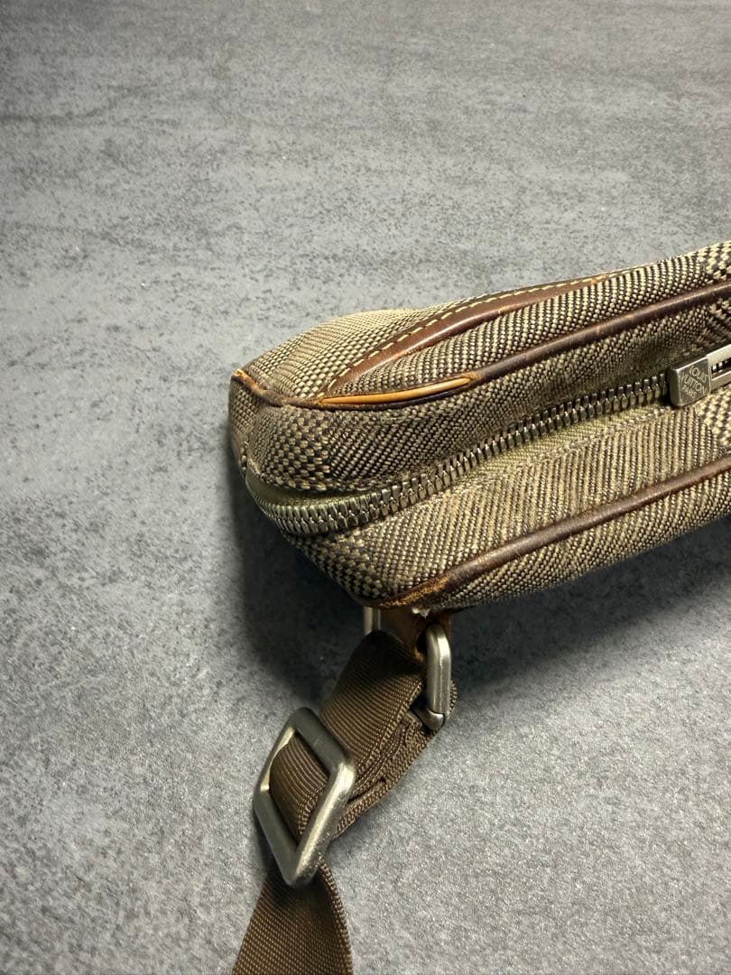 断*中様 LOUIS VUITTON ヴィトンボディバッグ ダミエジュアン アク