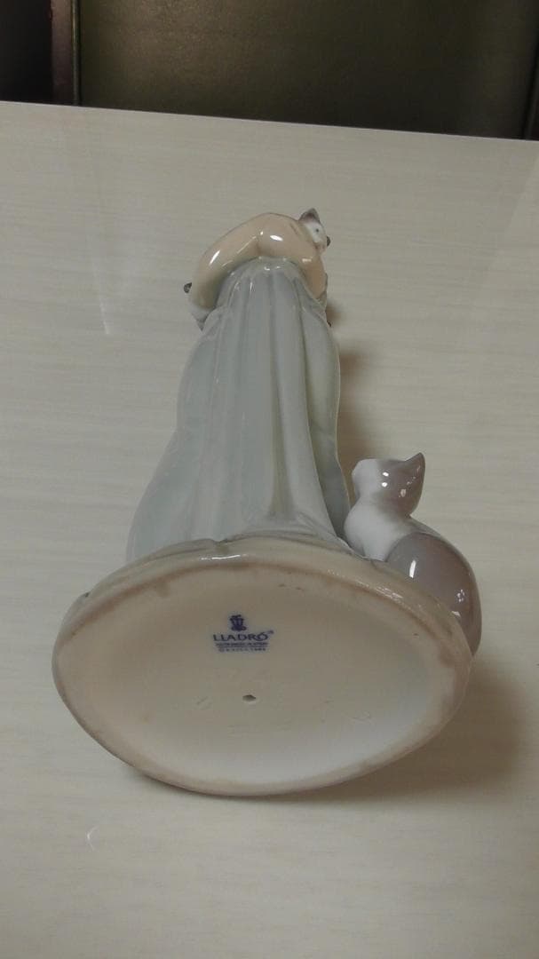 LLADRO　リヤドロ　【私の事も忘れないで】リアドロ 　インテリア　L522