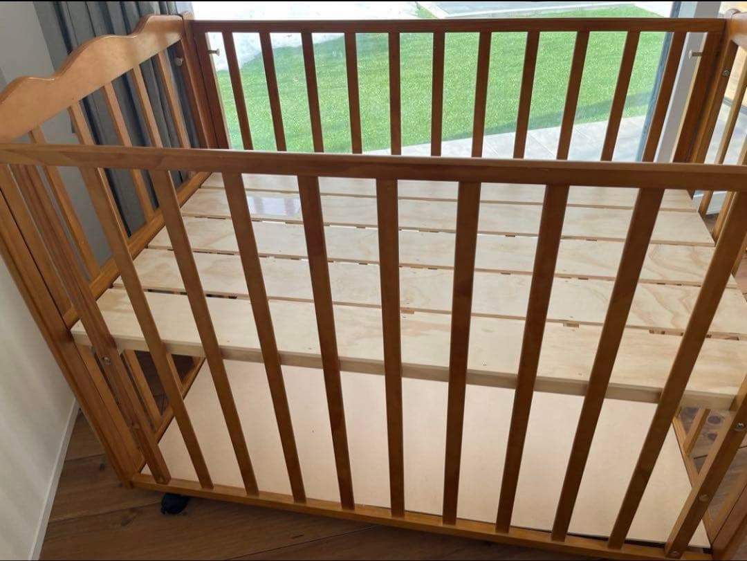 シーツ・防水シーツ付き！　送料込　大和屋　木製　ベビーベッド レギュラー