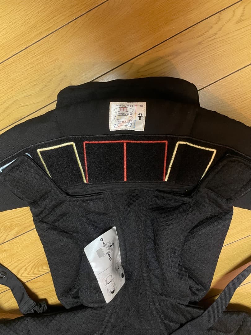 エルゴベビー 抱っこひも 黒 星柄