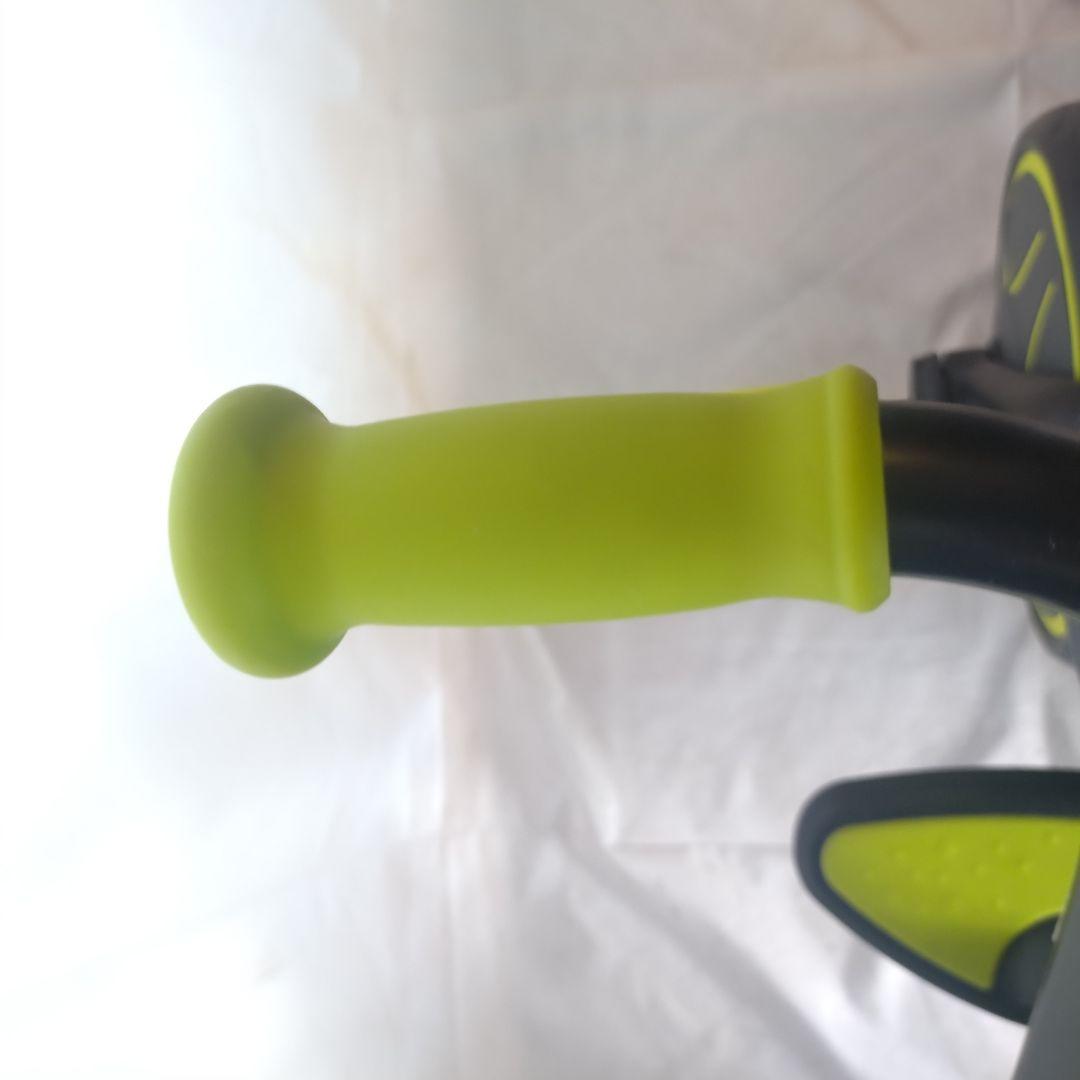 GLOBBER 4in1 トライク ブラック/グリーン　三輪車