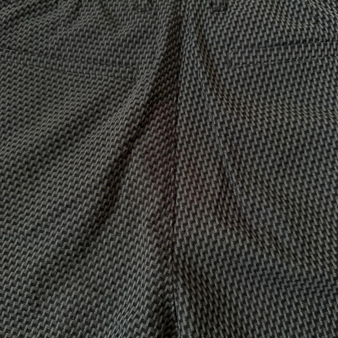 人気デザイン　マスターバニー　パンツ　S〜M相当　総柄　黒　グレー　3