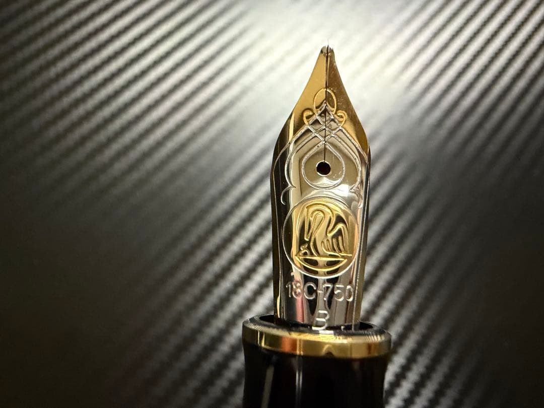 未使用に近い ペリカン スーベレーン M800 青縞 B 太字 万年筆