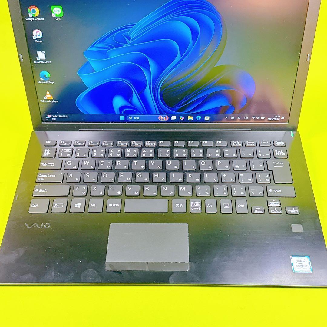 極速16GB‼️第8世代i7 windows ノートパソコン 薄型軽量 SSD