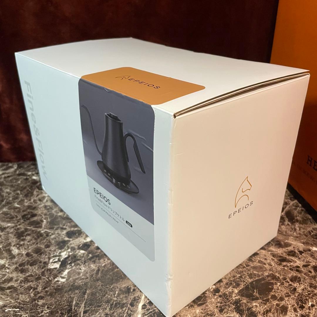 最新式 Epeios（エペイオス）電気ケトル 0.9L｜1℃単位で温度調整