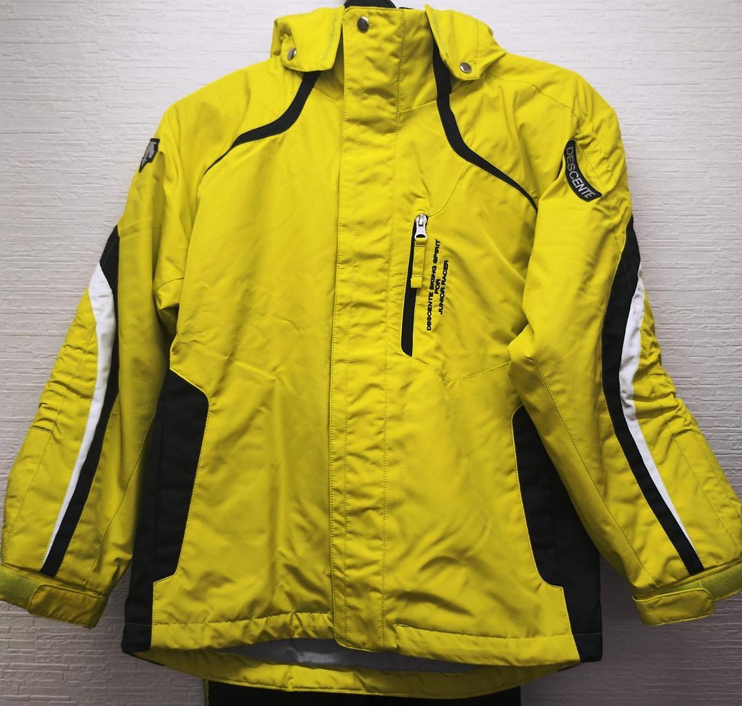 美品　デサント　上下セットアップ　スキー　スノーボード　ウェア　150 ㎝　男女