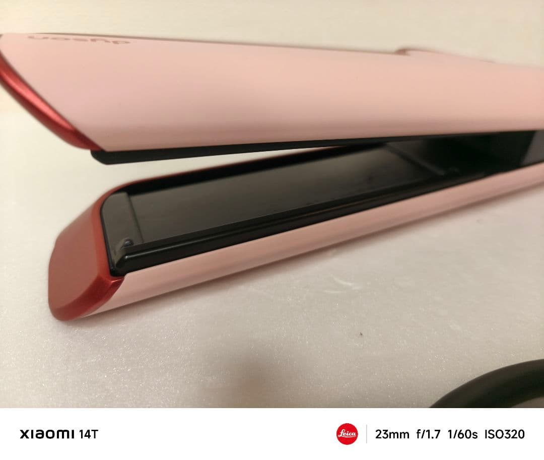 ほぼ未使用 Dyson Airstrait ストレイトナー ケース付き HT01