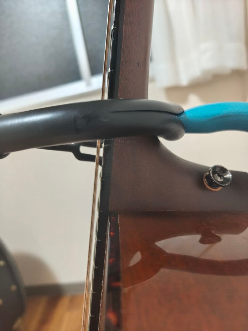 Martin　D-18V 1997年製