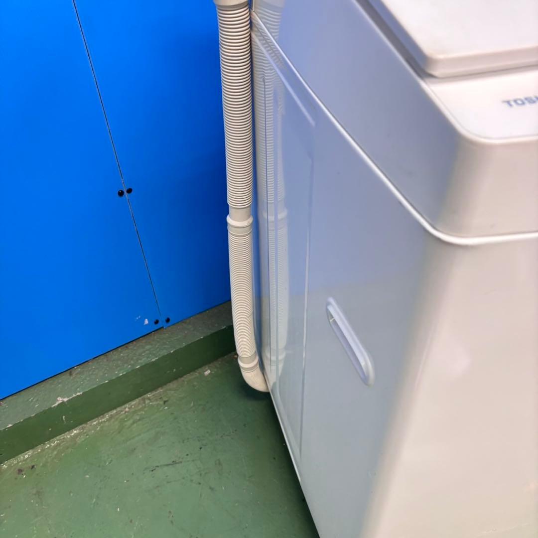 677 東芝ウルトラファインバブル洗濯機　8キロ　小型　一人暮らし　ガラストップ