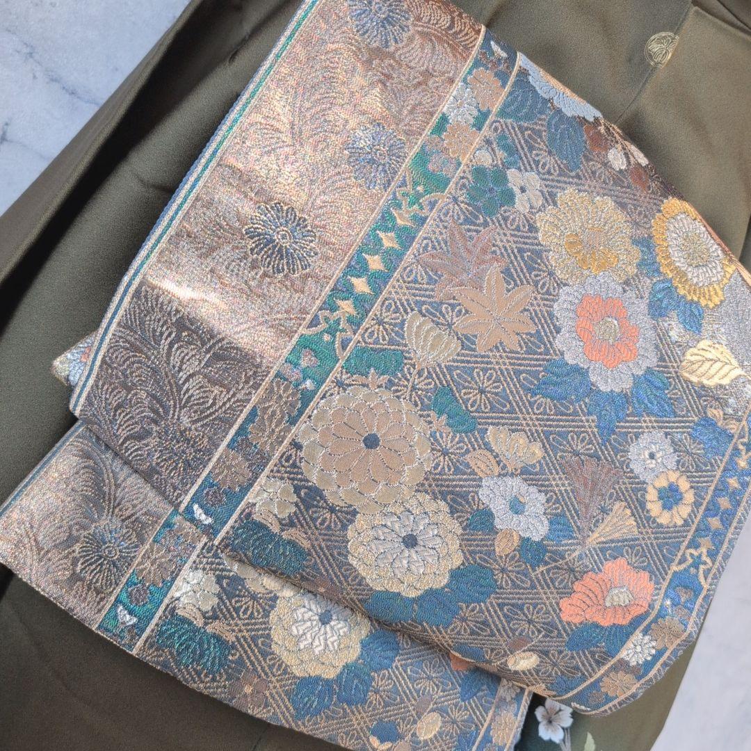 訪問着　フルセット　着物　正絹　カーキ　緑　孔雀の羽　藤の花　祝い事　豪華　A2