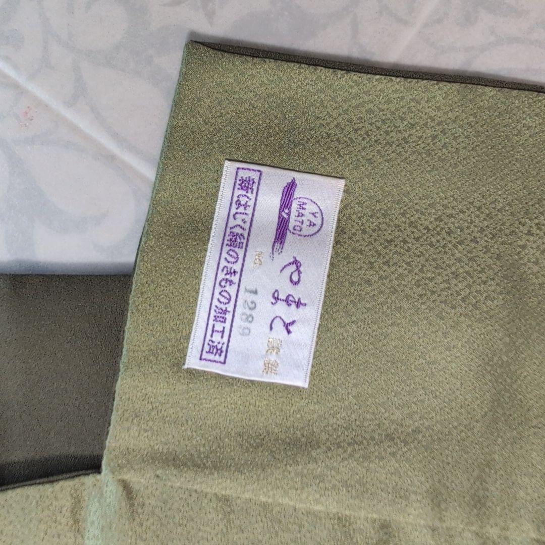 訪問着　フルセット　着物　正絹　カーキ　緑　孔雀の羽　藤の花　祝い事　豪華　A2