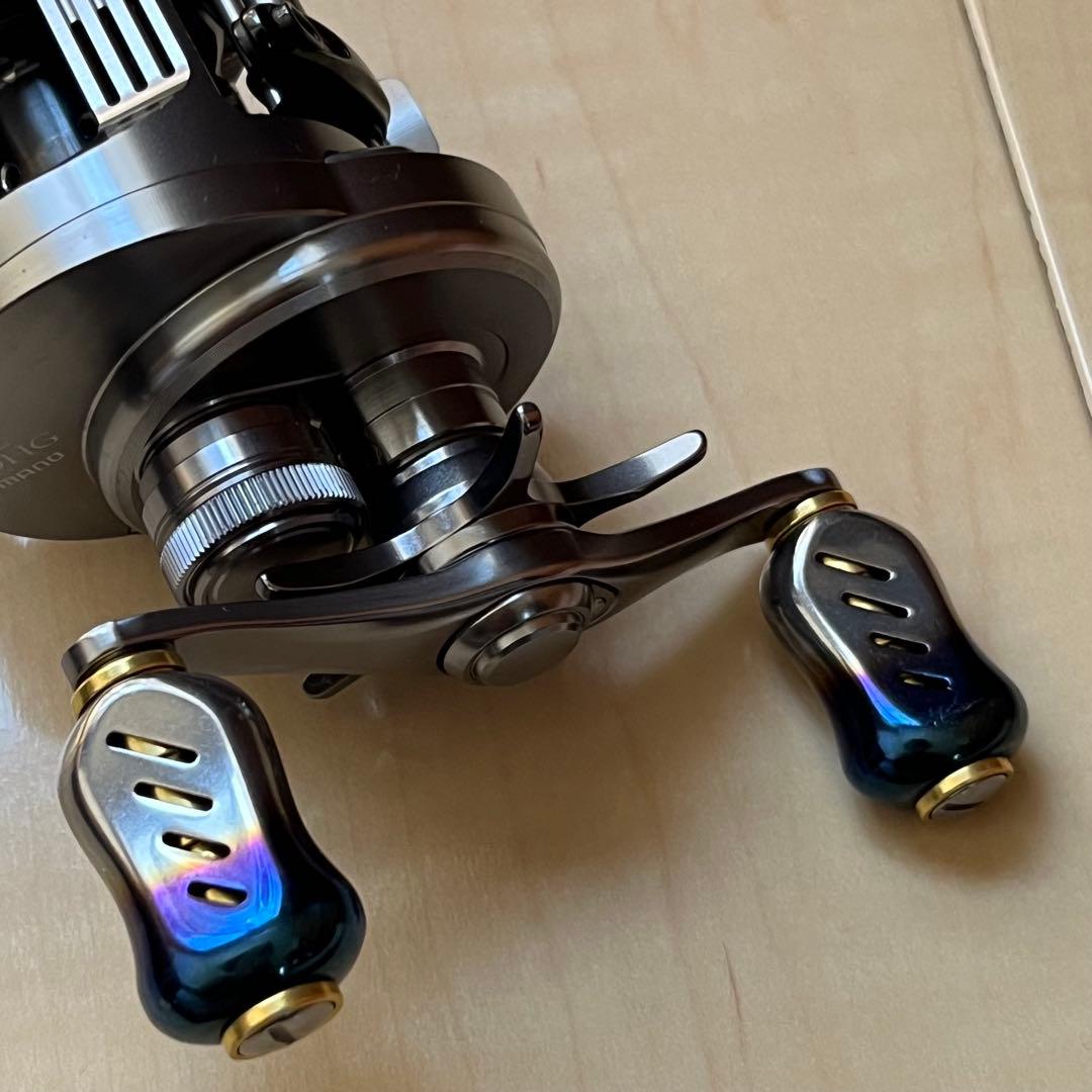 SHIMANO カルカッタコンクエスト DC 100HG チタンノブ